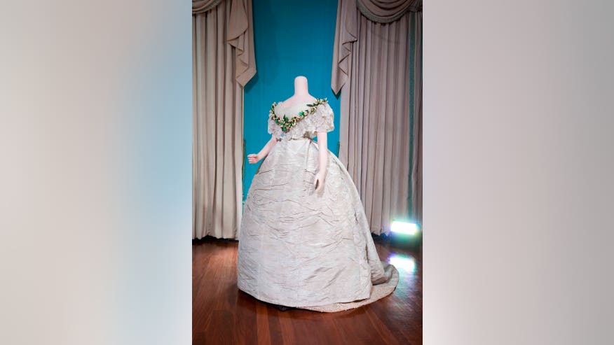 Britain Royal Wedding Dresses